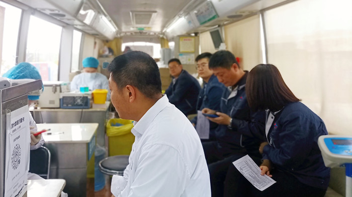 沈陽航空產(chǎn)業(yè)集團(tuán)組織員工開展“獻(xiàn)熱血、踐初心”無償獻(xiàn)血活動(dòng)