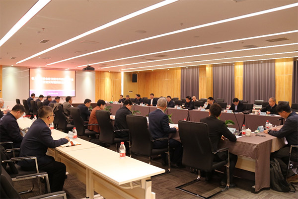 省人大副主任陳向群一行就航空產(chǎn)業(yè)發(fā)展情況到集團(tuán)開(kāi)展專(zhuān)題調(diào)研